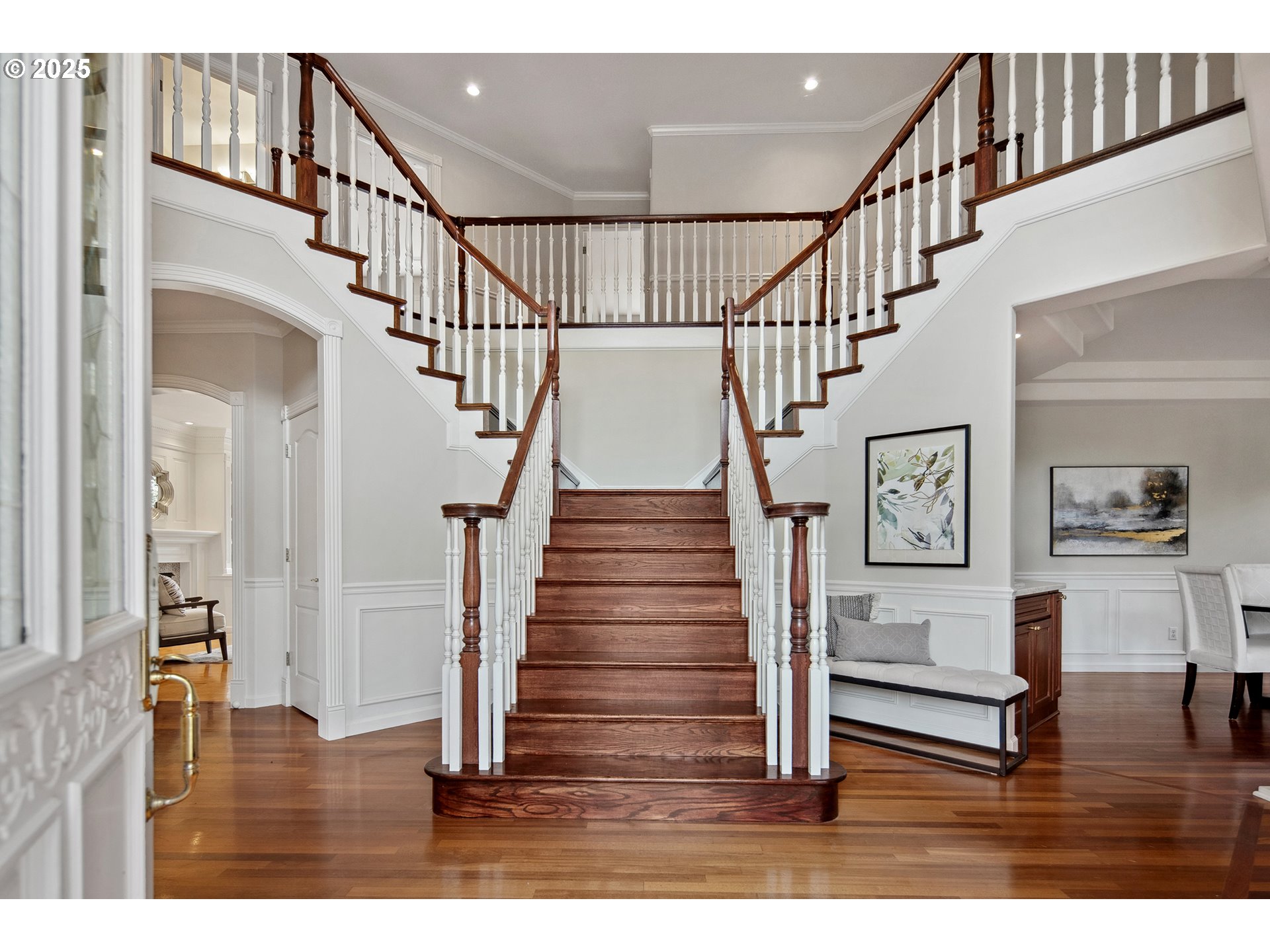 2835 NW LACAMAS DR