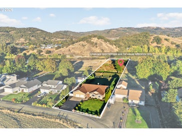 269 BAILEY DR Roseburg OR 97471