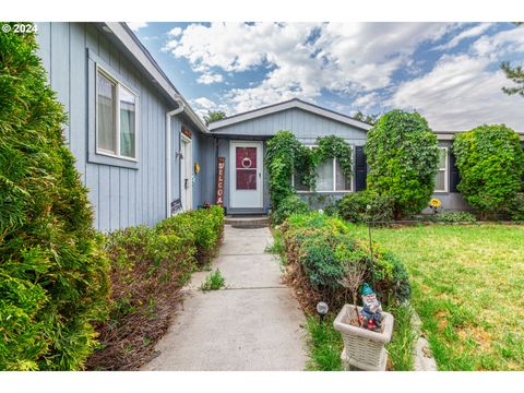 A home in Hermiston