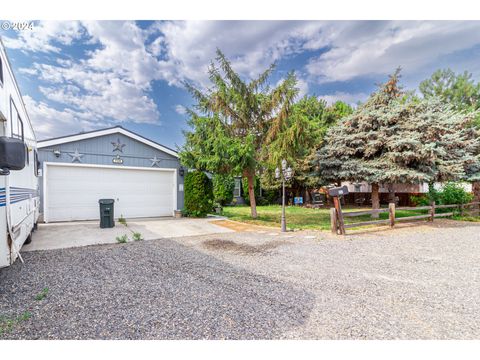 A home in Hermiston