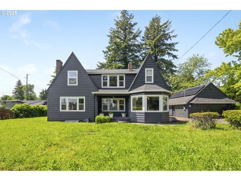 421 SE 141ST AVE Portland OR 97233