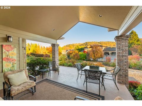 A home in Roseburg