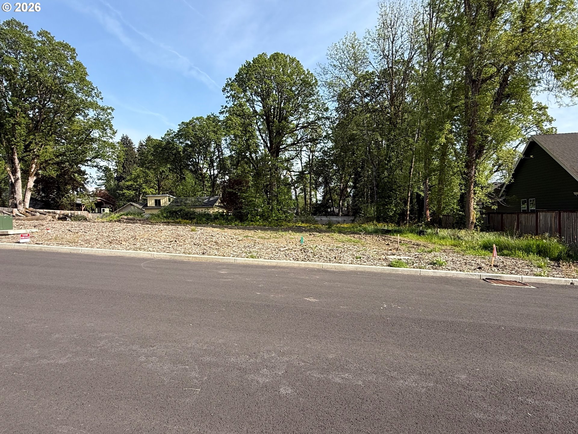 3113 SE Merlot ST