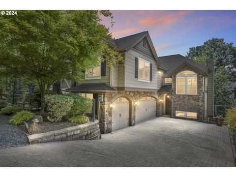 4160 LAKEVIEW BLVD Lake Oswego OR 97035