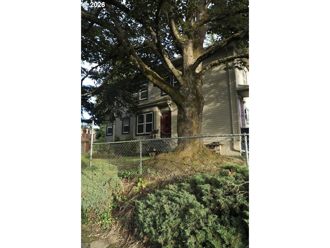 5734 5740 NE 30TH AVE