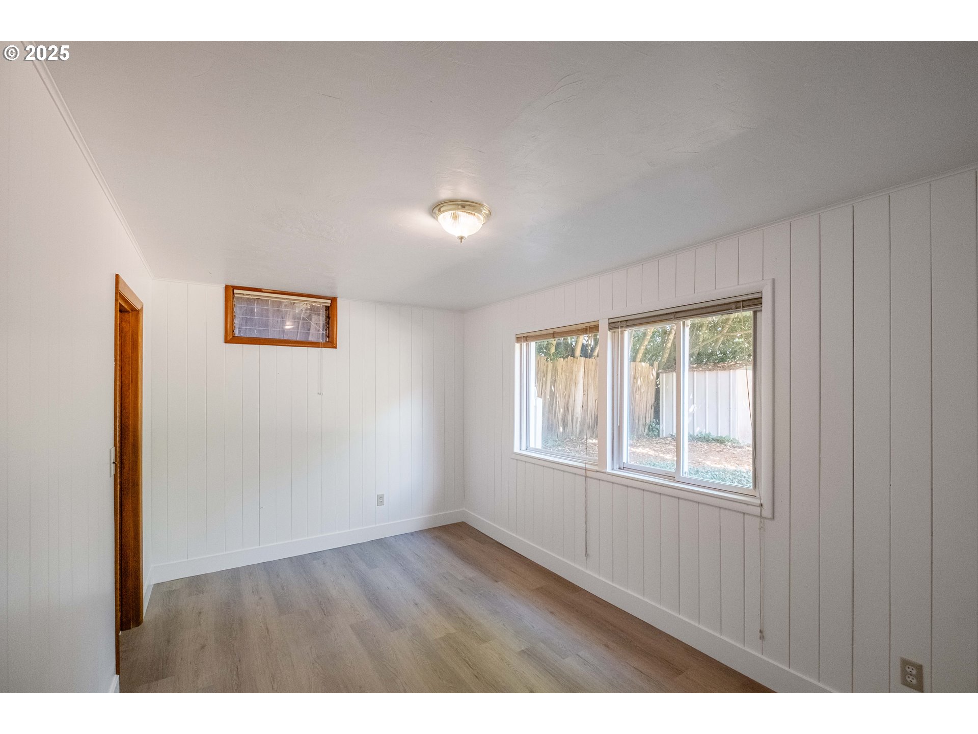 Salem, Oregon 97304, United States, 6 Bedrooms Bedrooms, ,3 BathroomsBathrooms,Residential,Active,168374