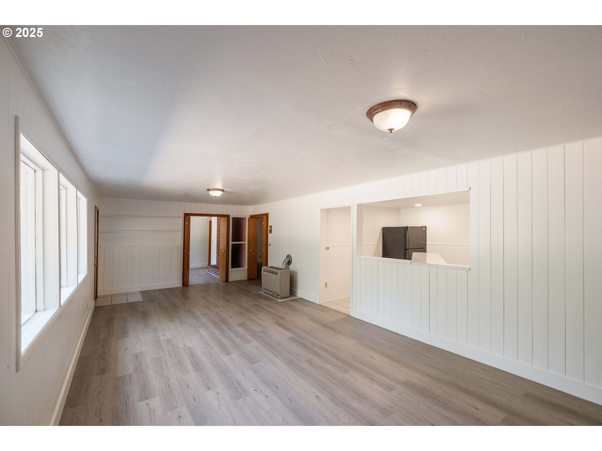 Salem, Oregon 97304, United States, 6 Bedrooms Bedrooms, ,3 BathroomsBathrooms,Residential,Active,168374