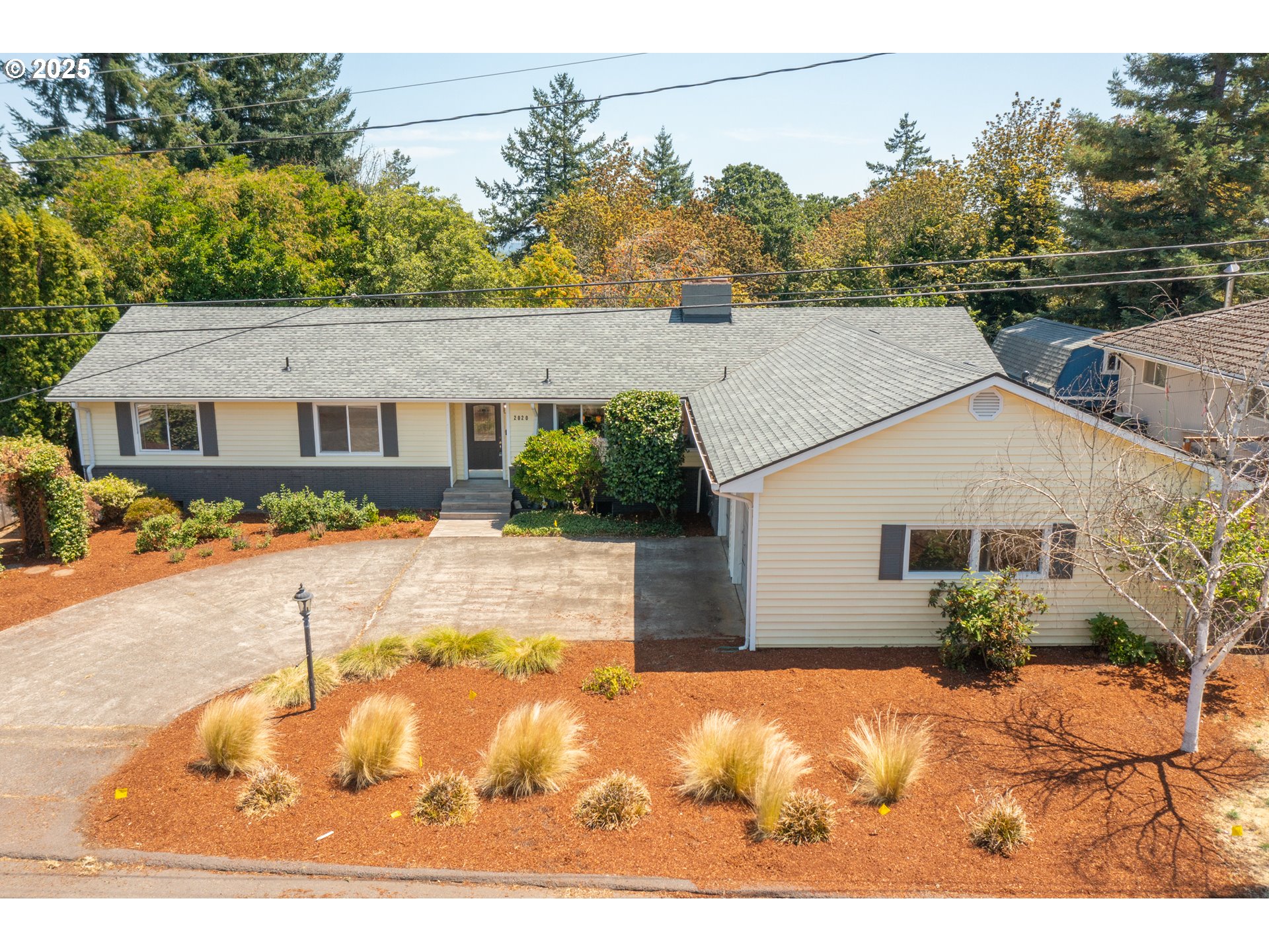 Salem, Oregon 97304, United States, 6 Bedrooms Bedrooms, ,3 BathroomsBathrooms,Residential,Active,168374