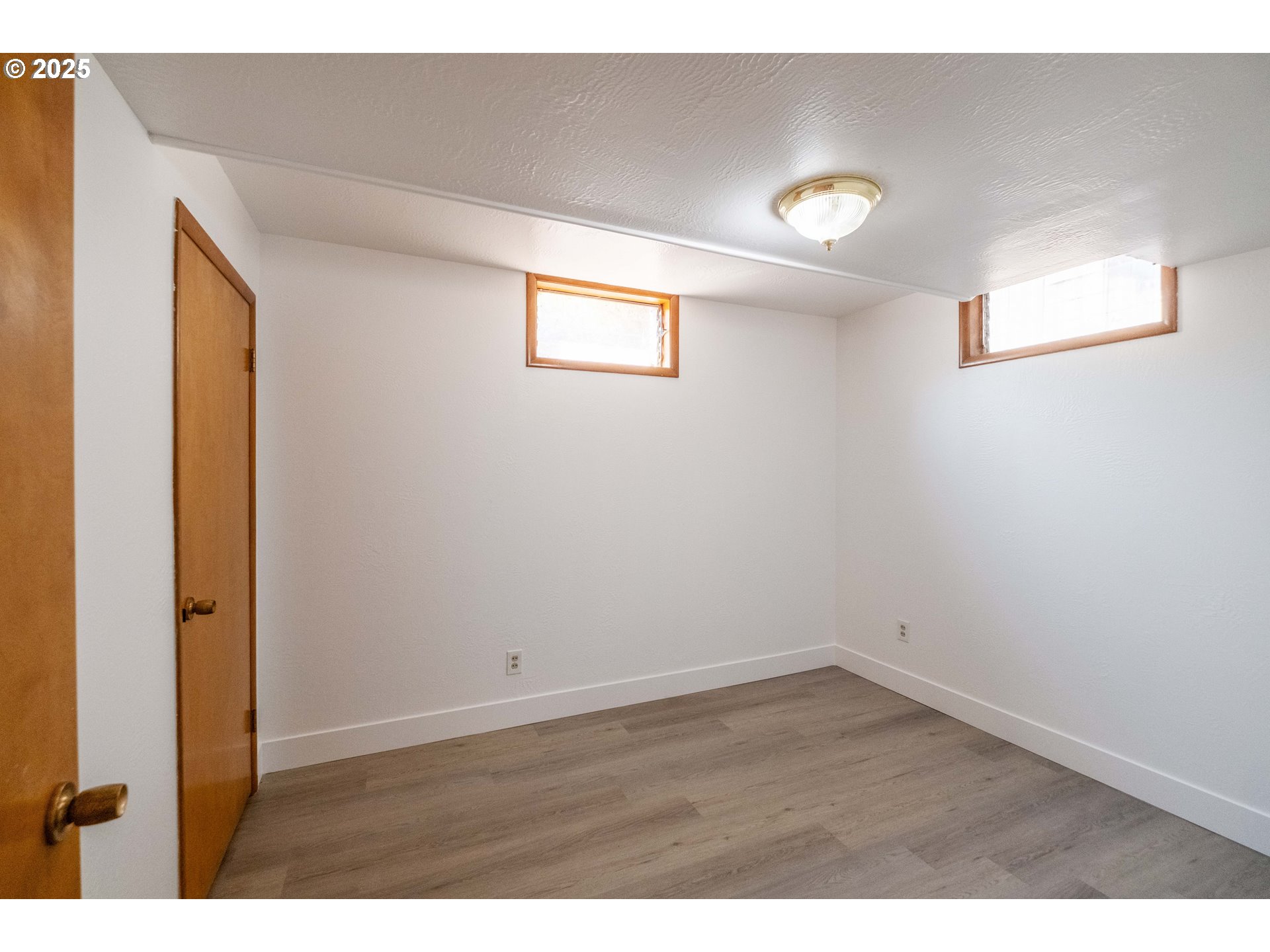 Salem, Oregon 97304, United States, 6 Bedrooms Bedrooms, ,3 BathroomsBathrooms,Residential,Active,168374