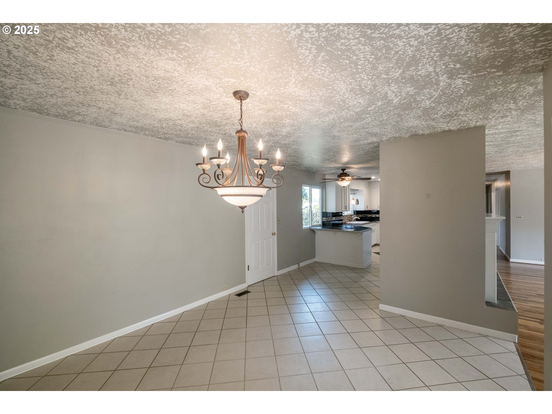 Salem, Oregon 97304, United States, 6 Bedrooms Bedrooms, ,3 BathroomsBathrooms,Residential,Active,168374