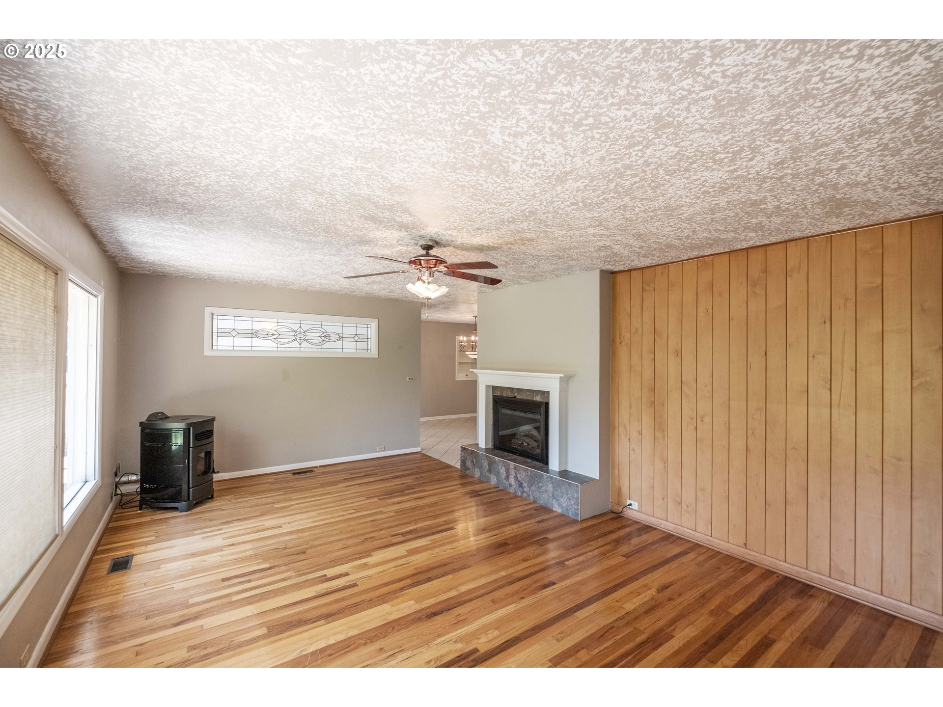 Salem, Oregon 97304, United States, 6 Bedrooms Bedrooms, ,3 BathroomsBathrooms,Residential,Active,168374