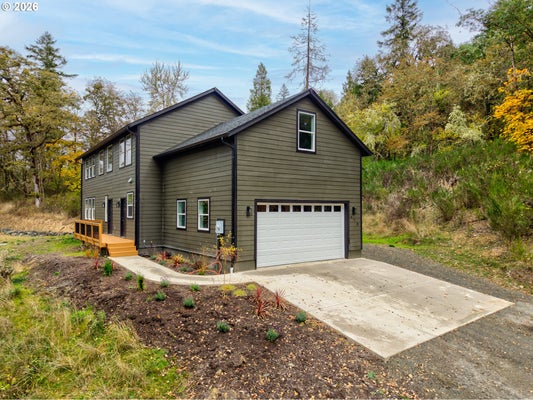 610 TERRACE DR, GLIDE, OR 97443 - Image 3fdbc040174996c8342ff65322b367ac/215342933