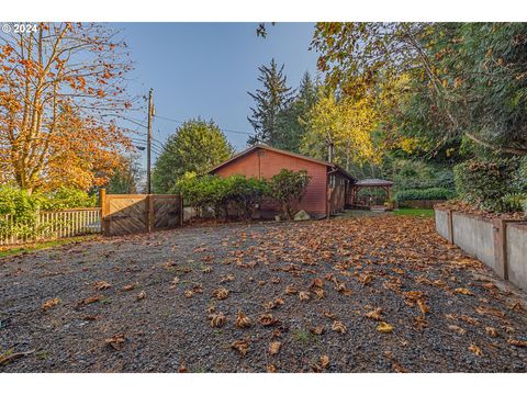 A home in Coos Bay