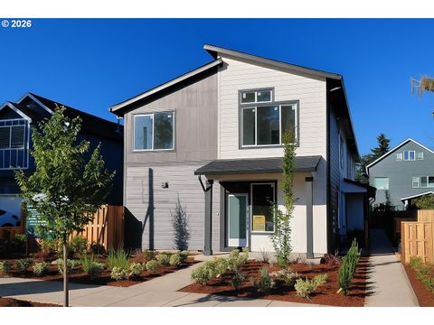 8357 N Newman AVE Portland OR 97203