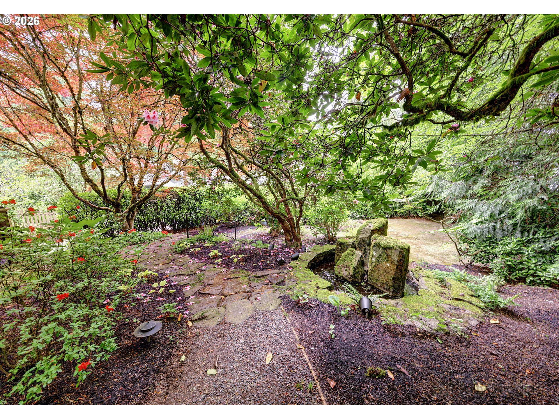 1975 SW EDGEWOOD RD
