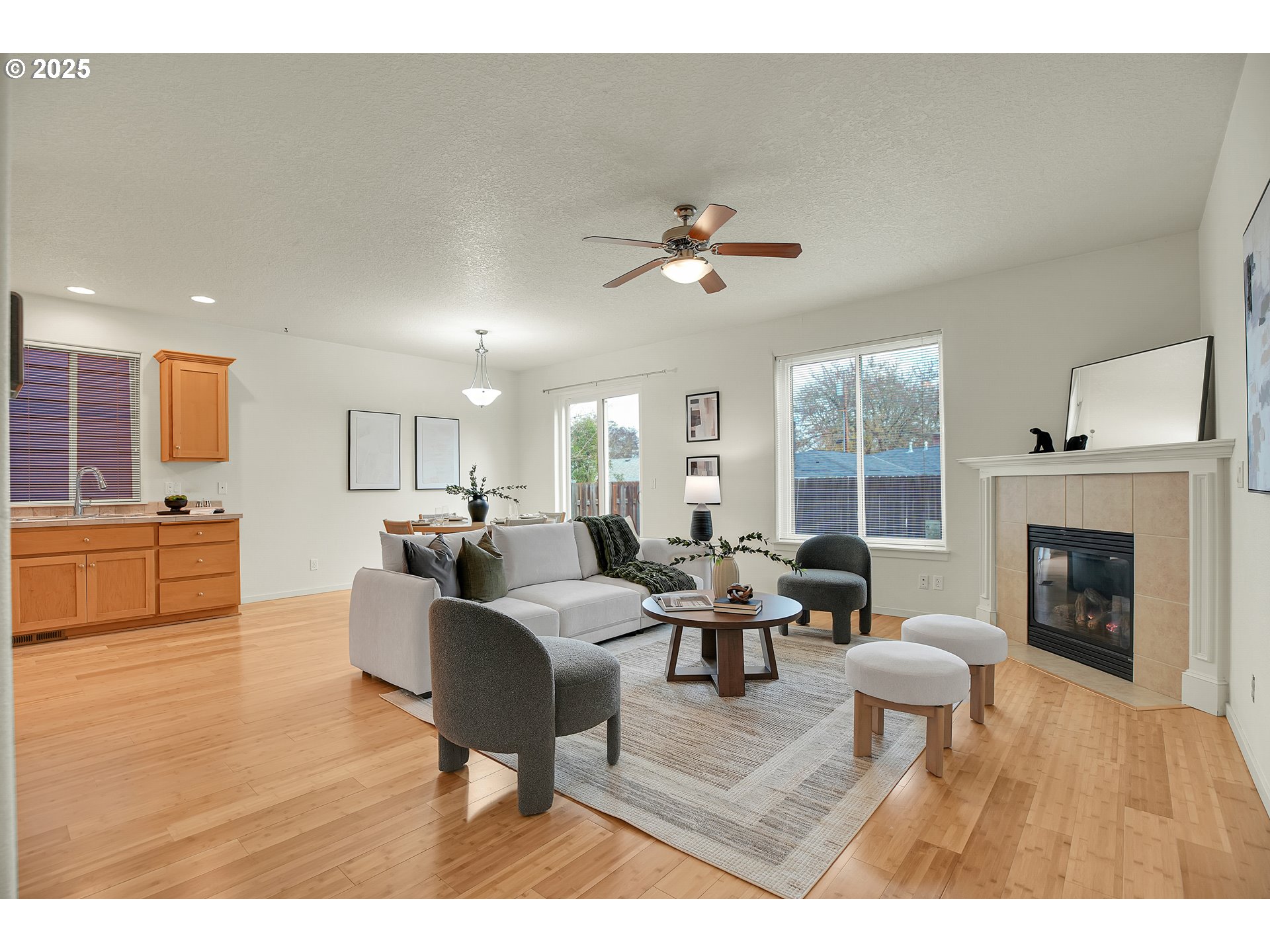 4264 SW HIGHGATE TER