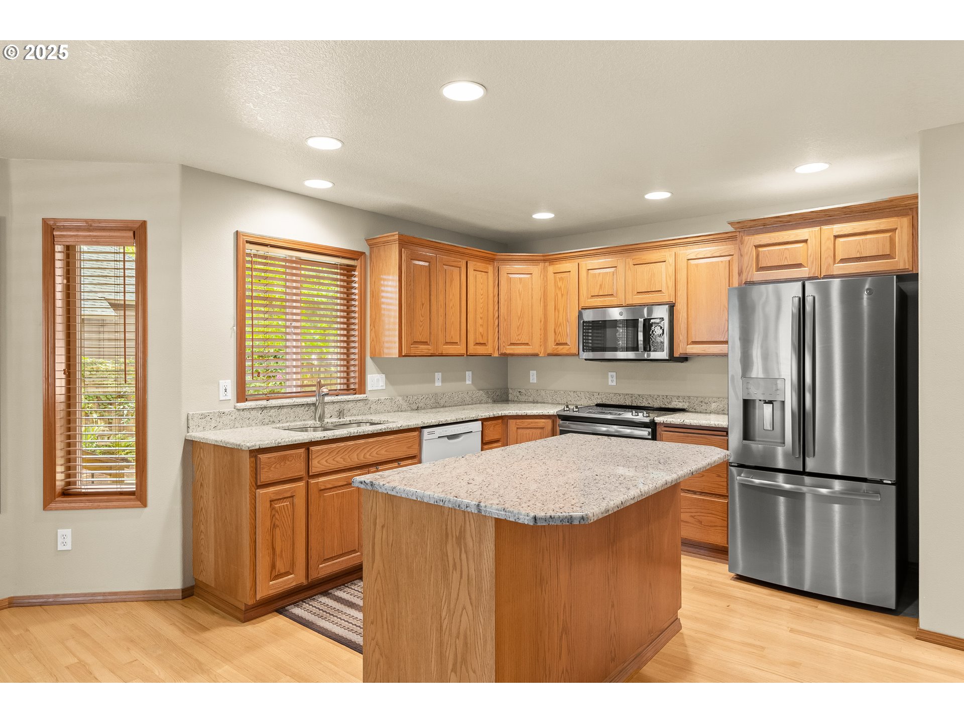 17490 SW STELLAR DR