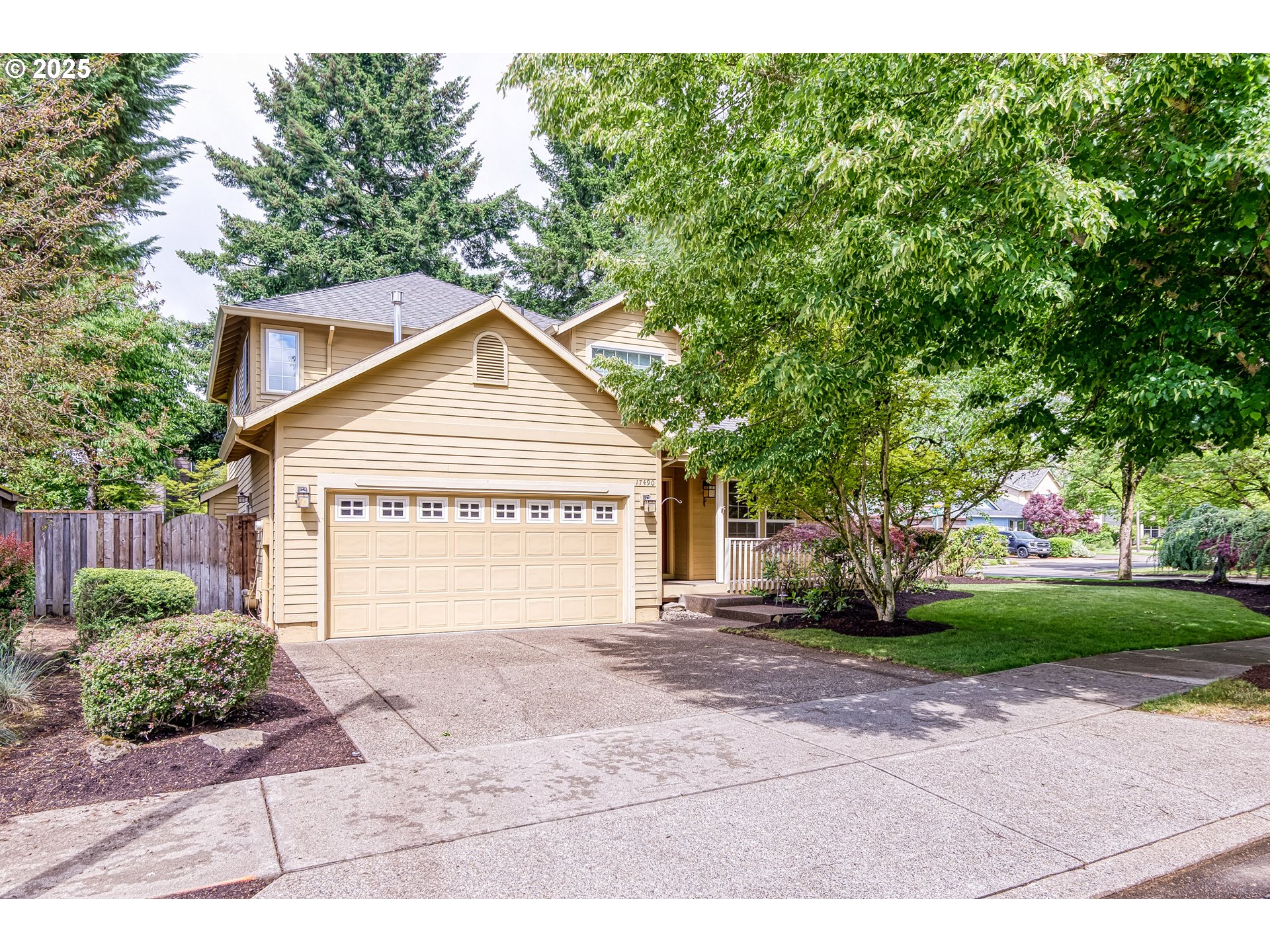 17490 SW STELLAR DR