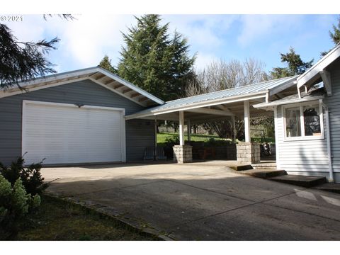 A home in Yamhill