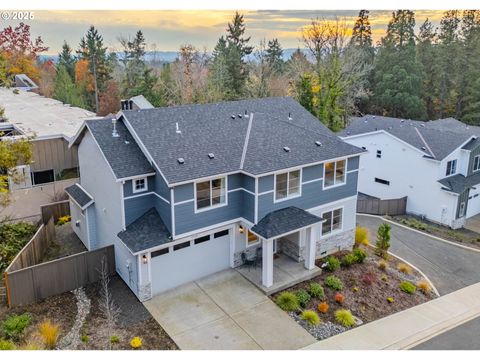 8588 SW SUMMIT CT Portland OR 97225