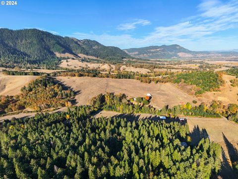 A home in Umpqua