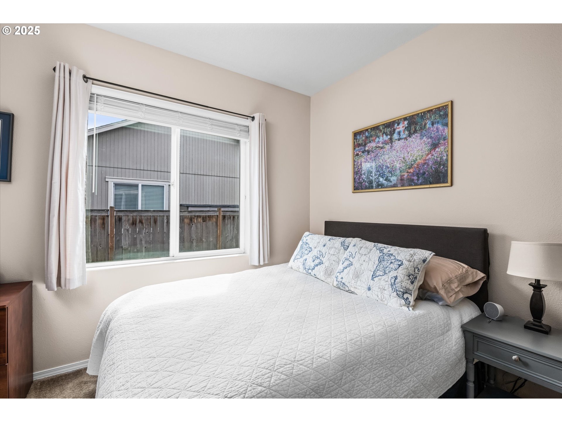 Eugene, Oregon 97402, United States, 3 Bedrooms Bedrooms, ,2 BathroomsBathrooms,Residential,Active,136891