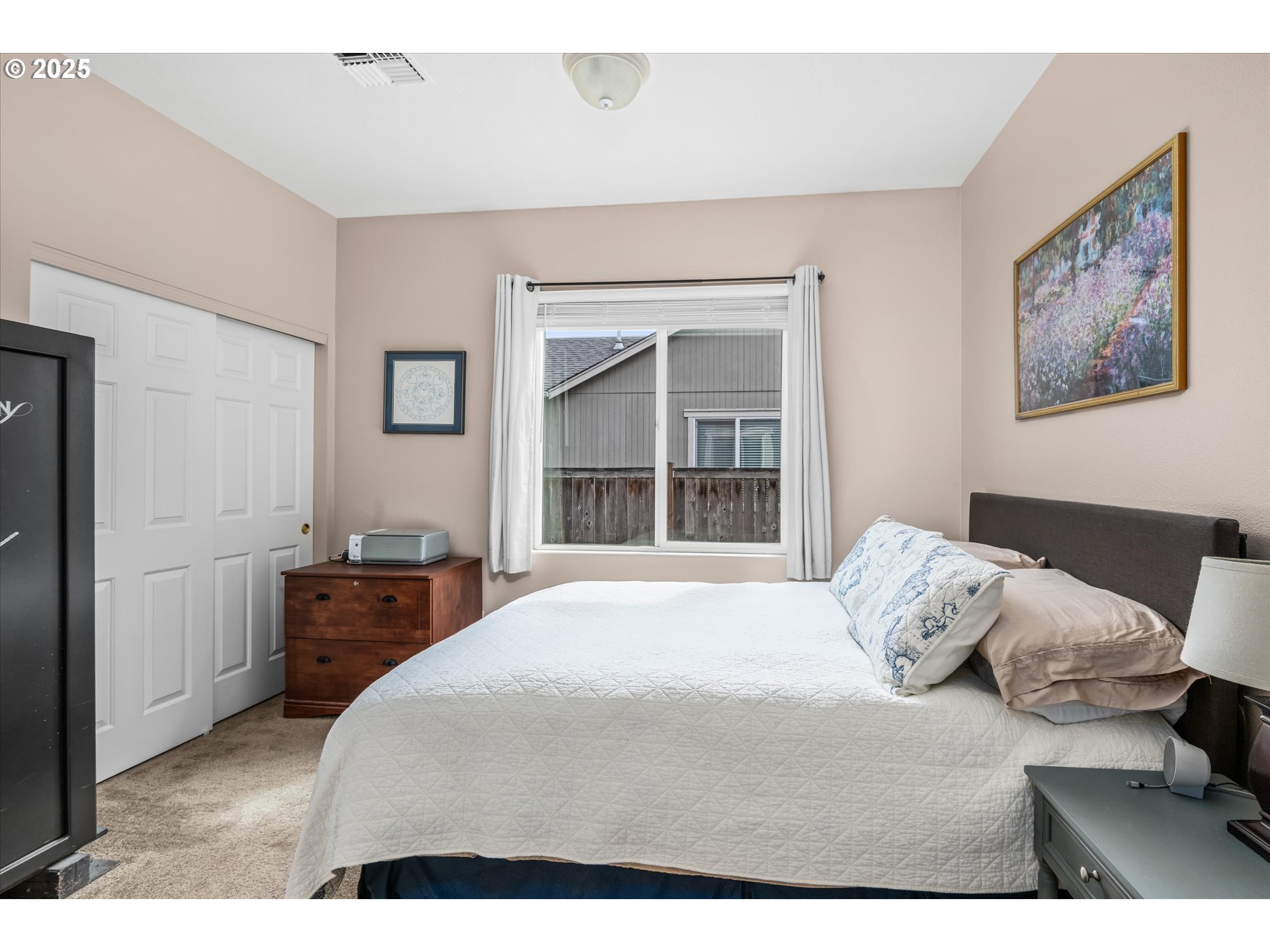 Eugene, Oregon 97402, United States, 3 Bedrooms Bedrooms, ,2 BathroomsBathrooms,Residential,Active,136891