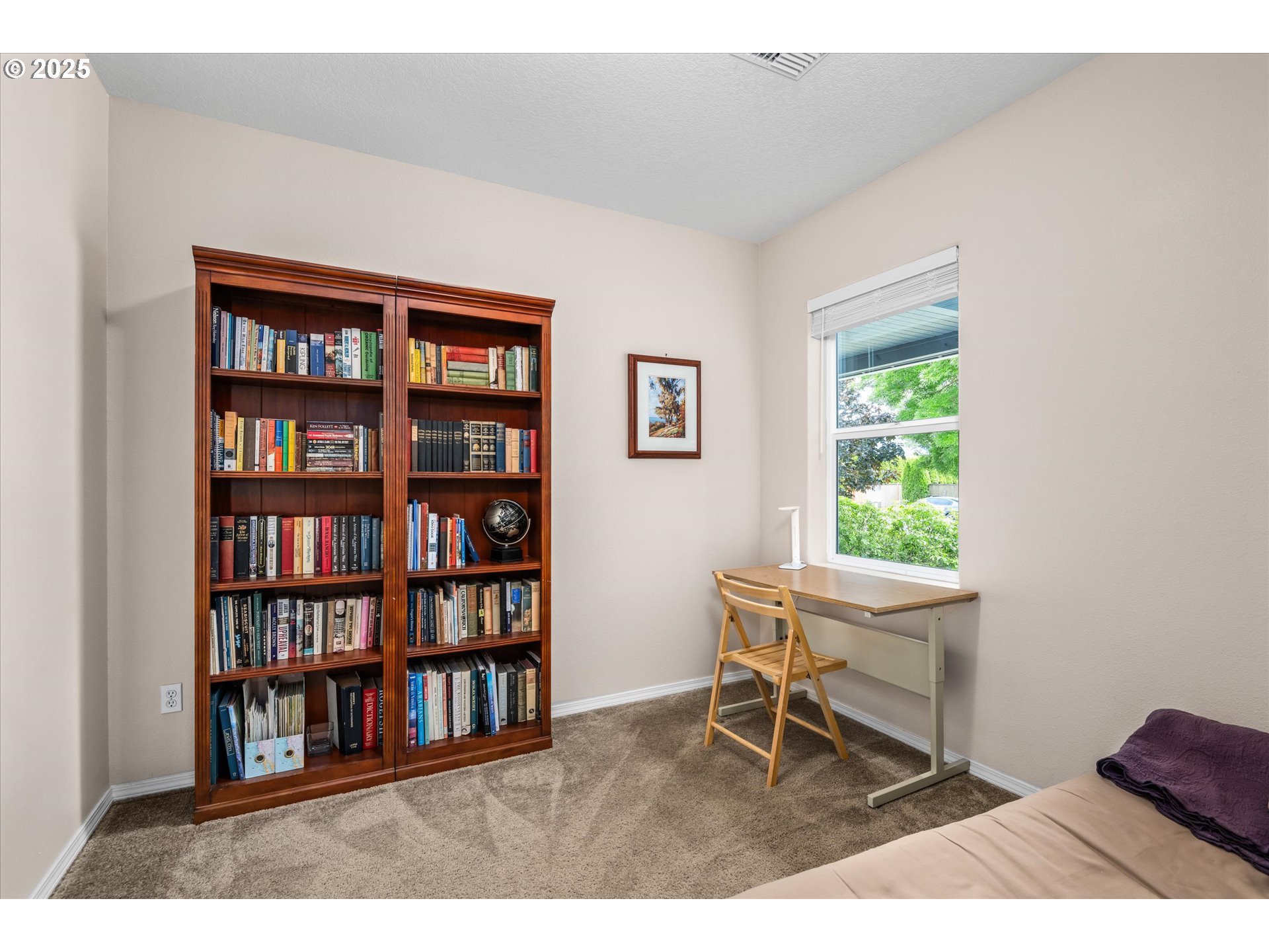 Eugene, Oregon 97402, United States, 3 Bedrooms Bedrooms, ,2 BathroomsBathrooms,Residential,Active,136891