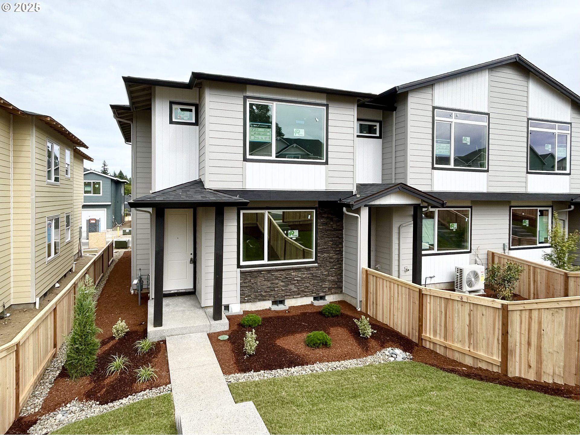 18406 NE 43RD PL LOT 207