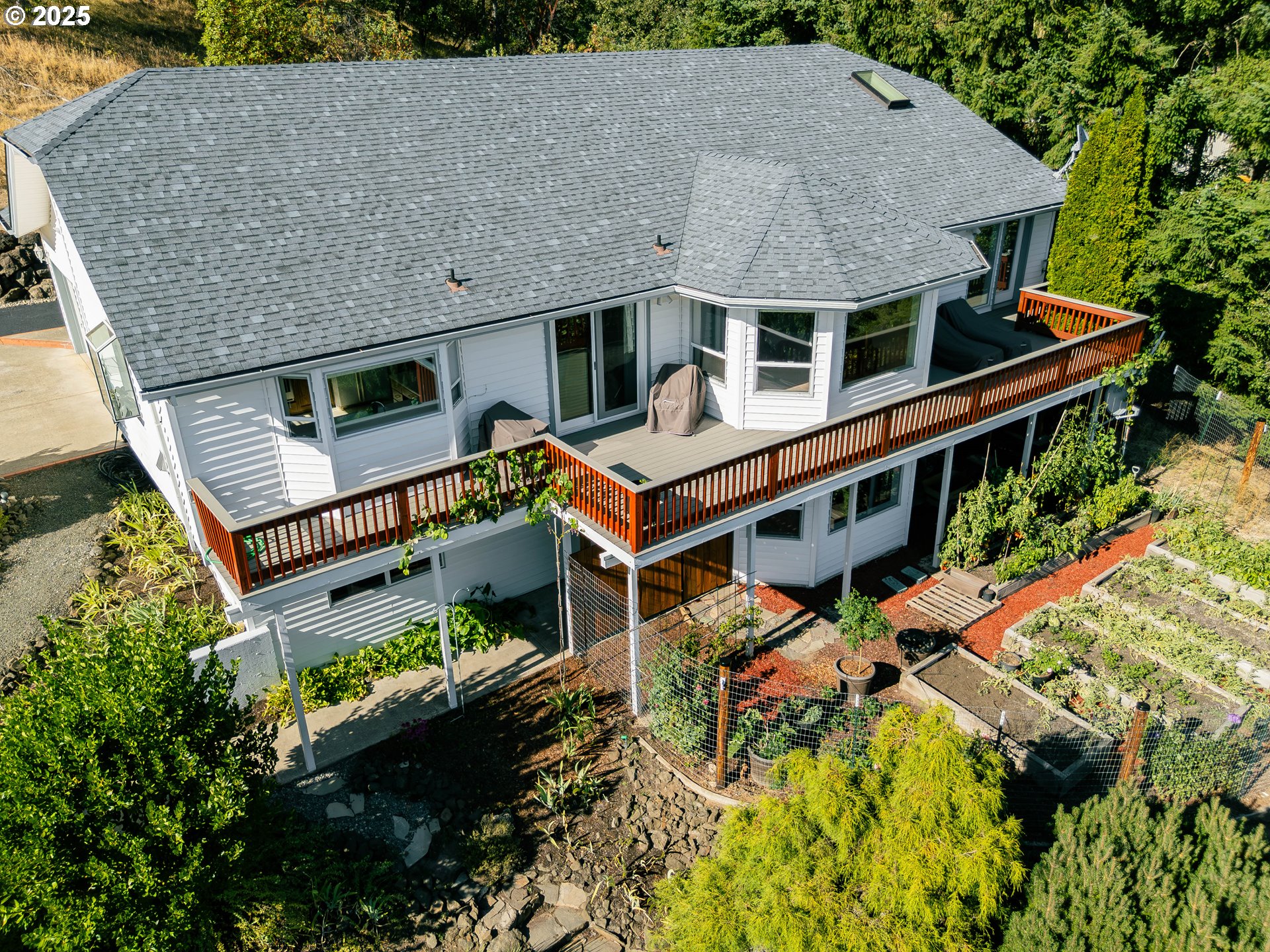 2839 NW KLINE ST