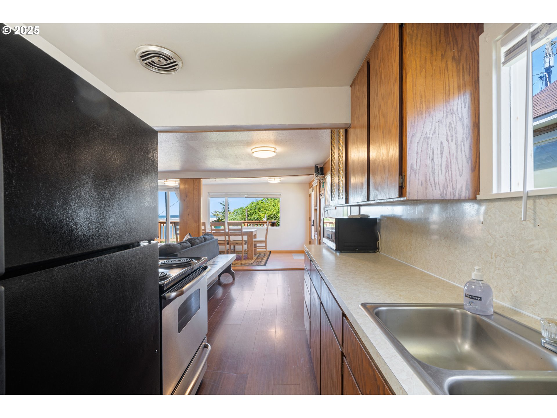 Netarts, Oregon 97143, United States, 2 Bedrooms Bedrooms, ,2 BathroomsBathrooms,Residential,Pending,164994