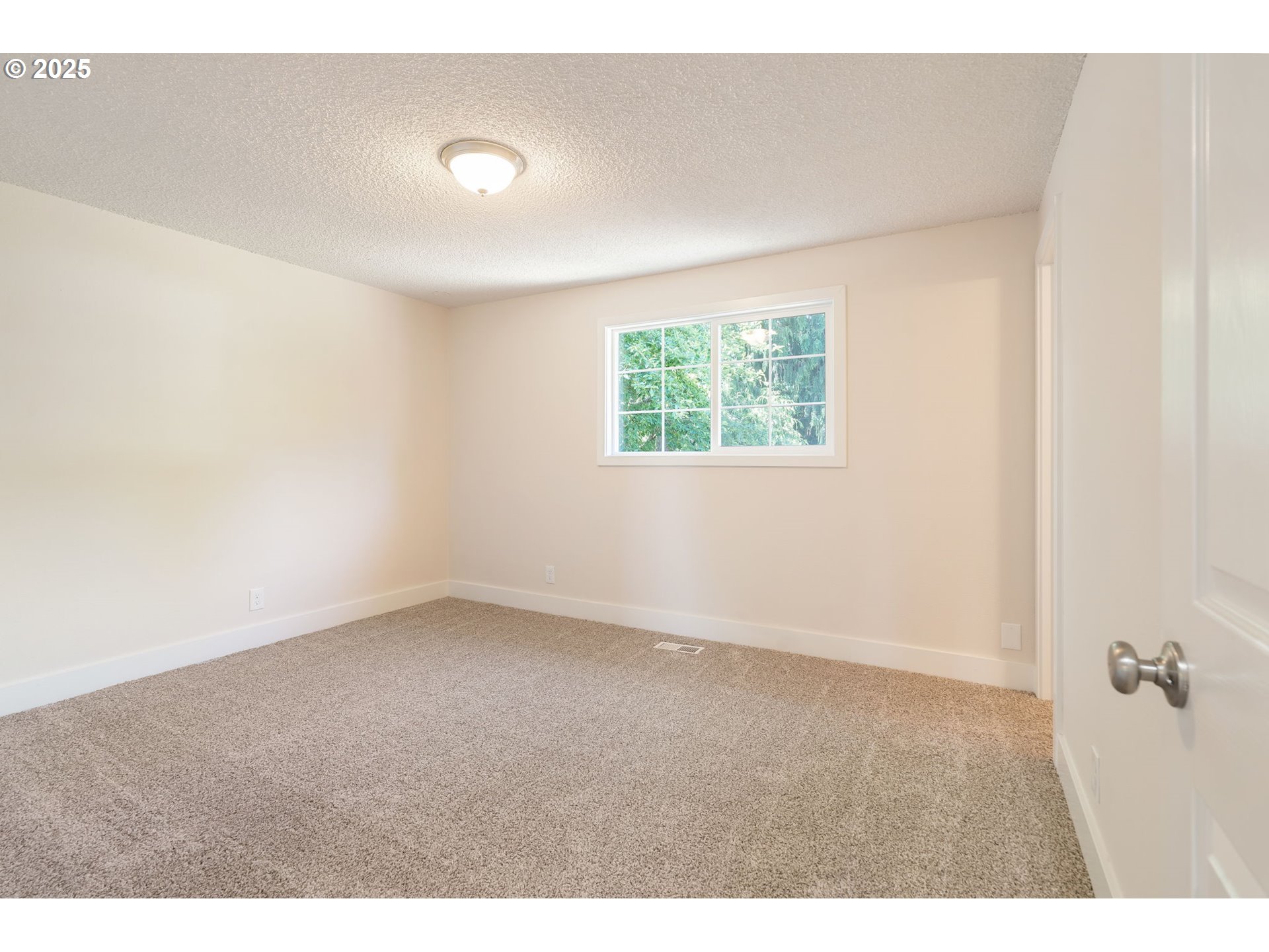 15081 SE MOUNT ROYALE CT