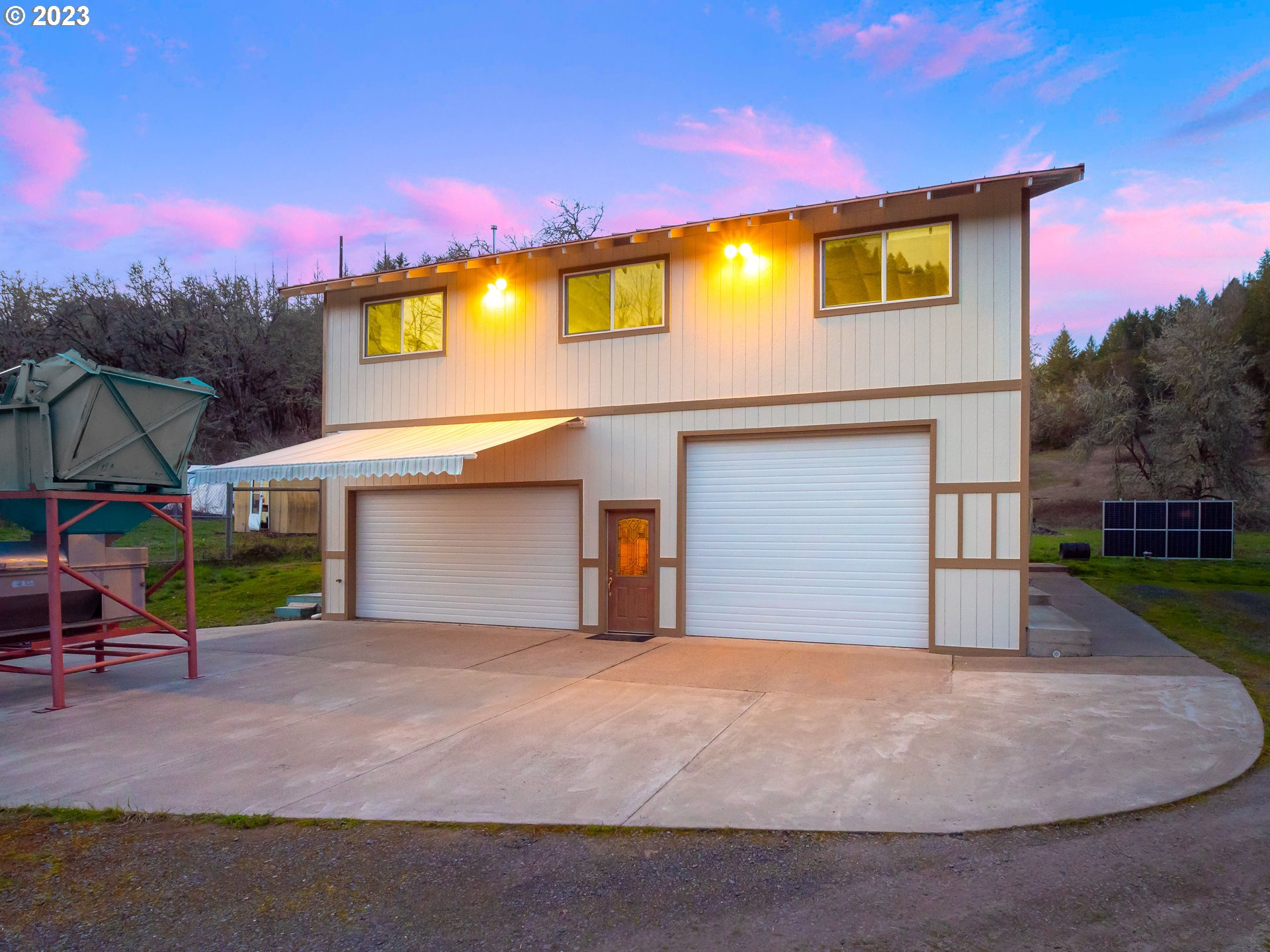 375 PORTER CREEK RD