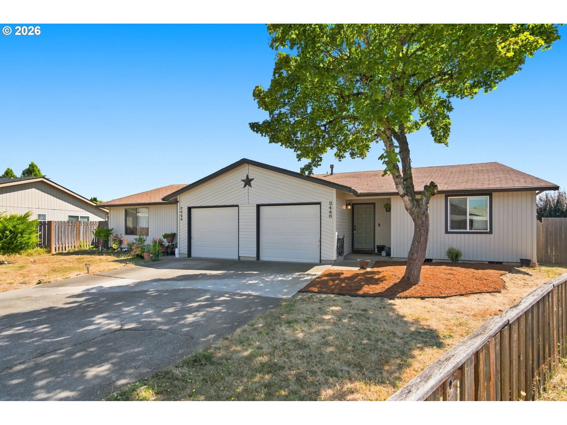 2446 SE 53RD AVE