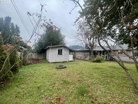 A home in Coos Bay