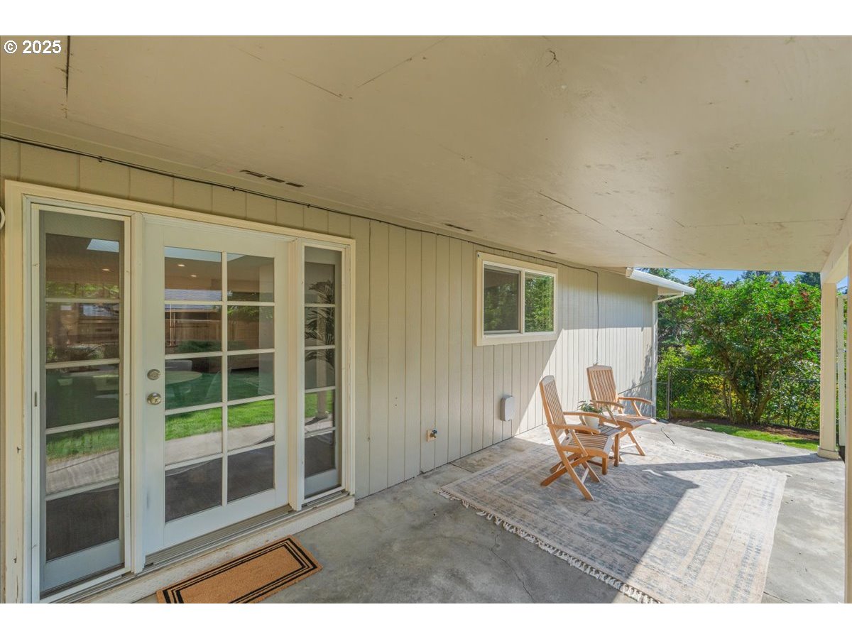 Gladstone, Oregon 97027, United States, 3 Bedrooms Bedrooms, ,2 BathroomsBathrooms,Residential,Pending,146048