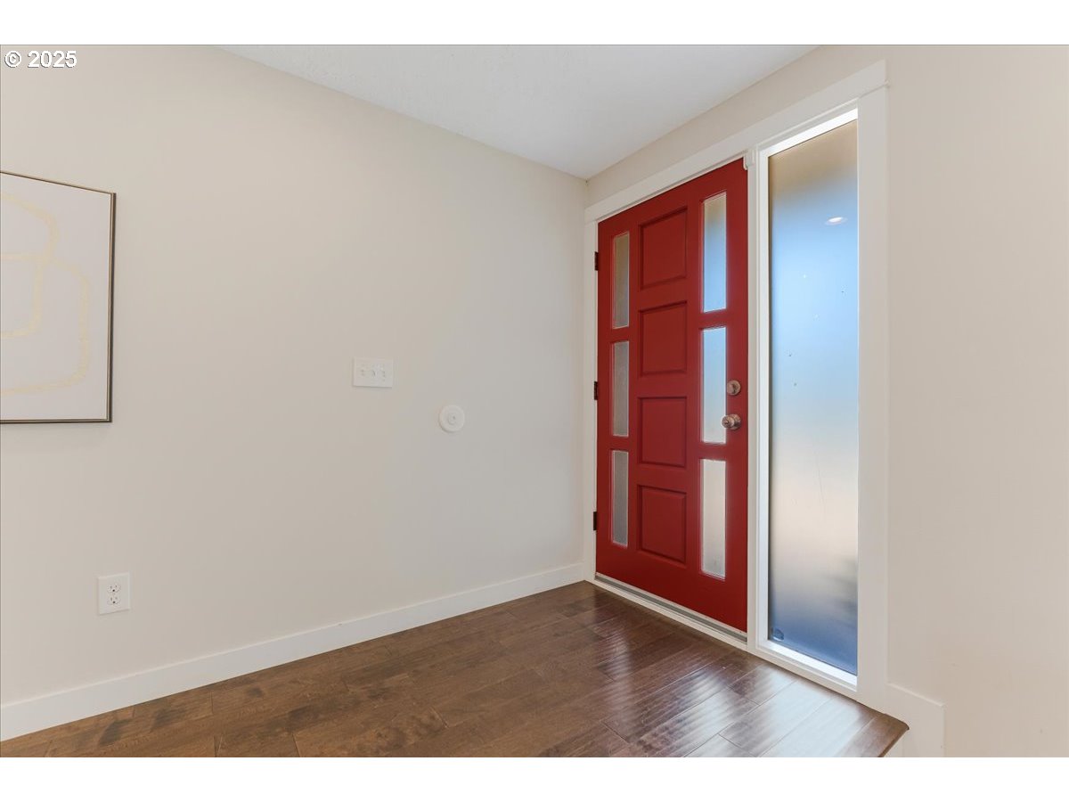 Gladstone, Oregon 97027, United States, 3 Bedrooms Bedrooms, ,2 BathroomsBathrooms,Residential,Pending,146048