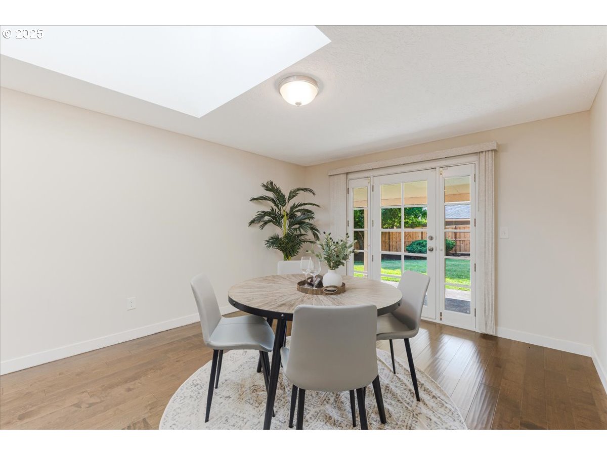 Gladstone, Oregon 97027, United States, 3 Bedrooms Bedrooms, ,2 BathroomsBathrooms,Residential,Pending,146048