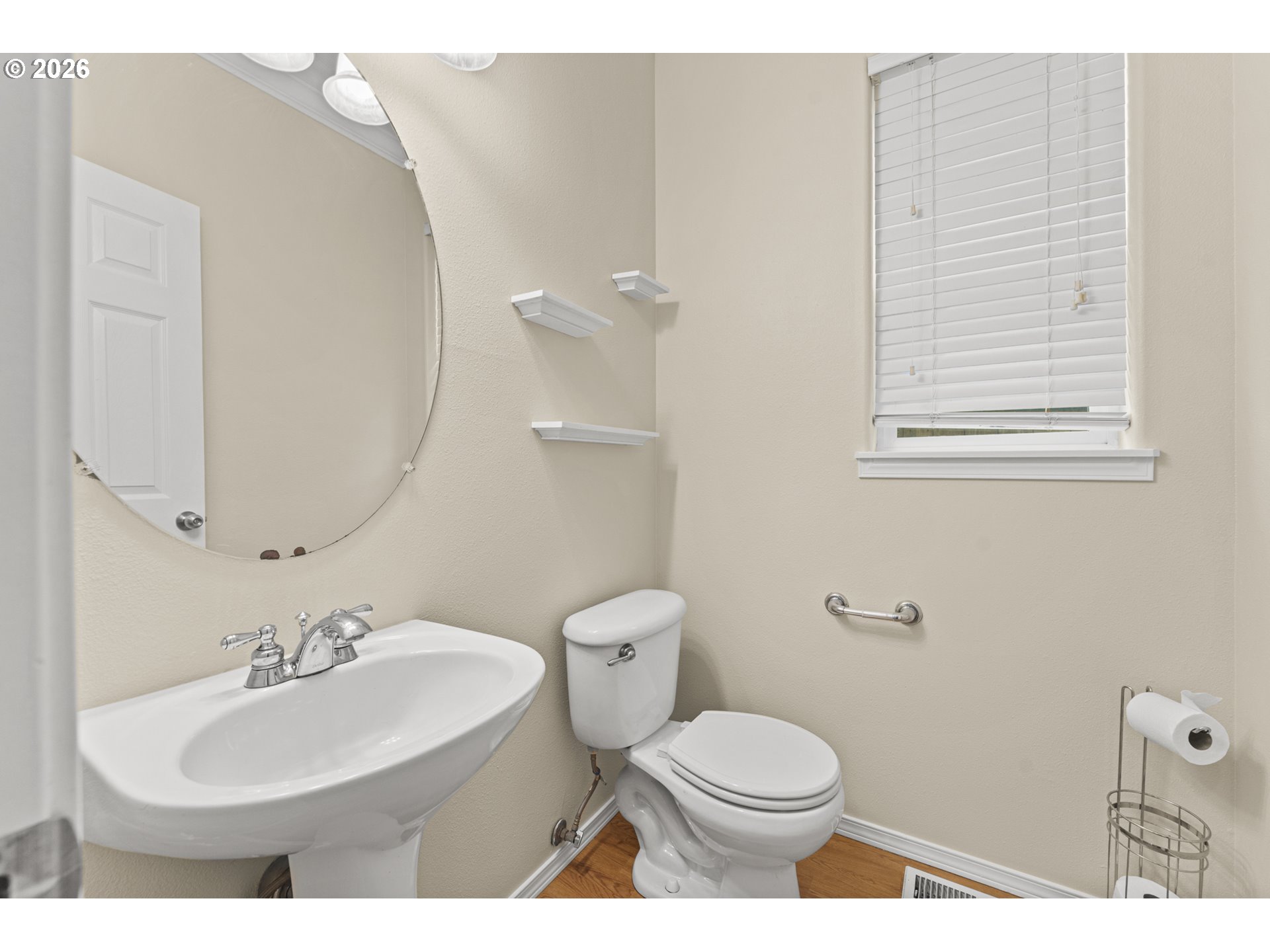 3527 SE SAN MARINO AVE