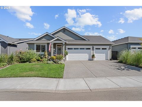 1374 NW BAGBY ST Estacada OR 97023