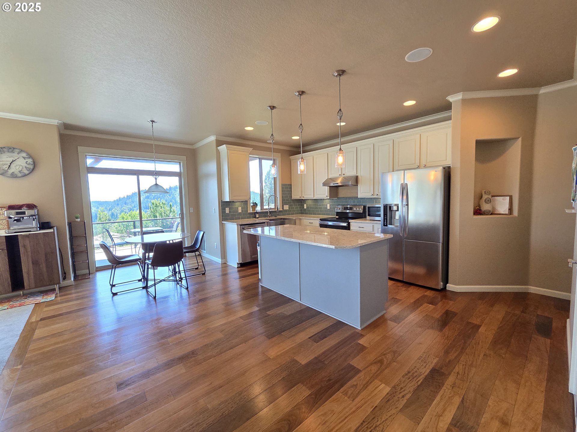 11556 SE CASCADE VIEW DR