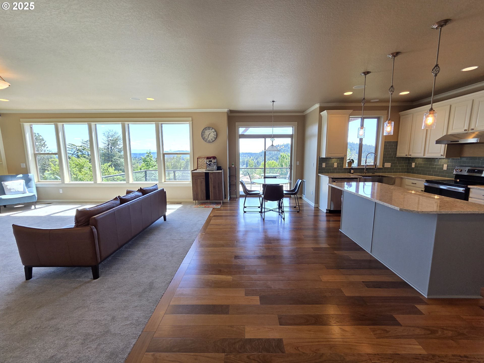 11556 SE CASCADE VIEW DR