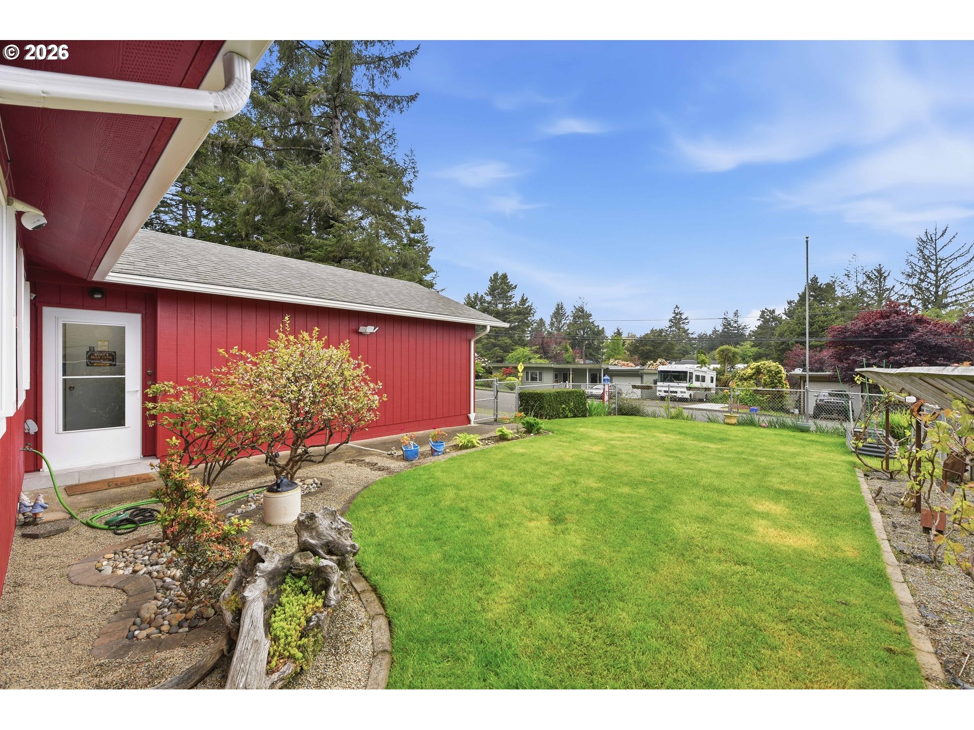 425 RADAR RD