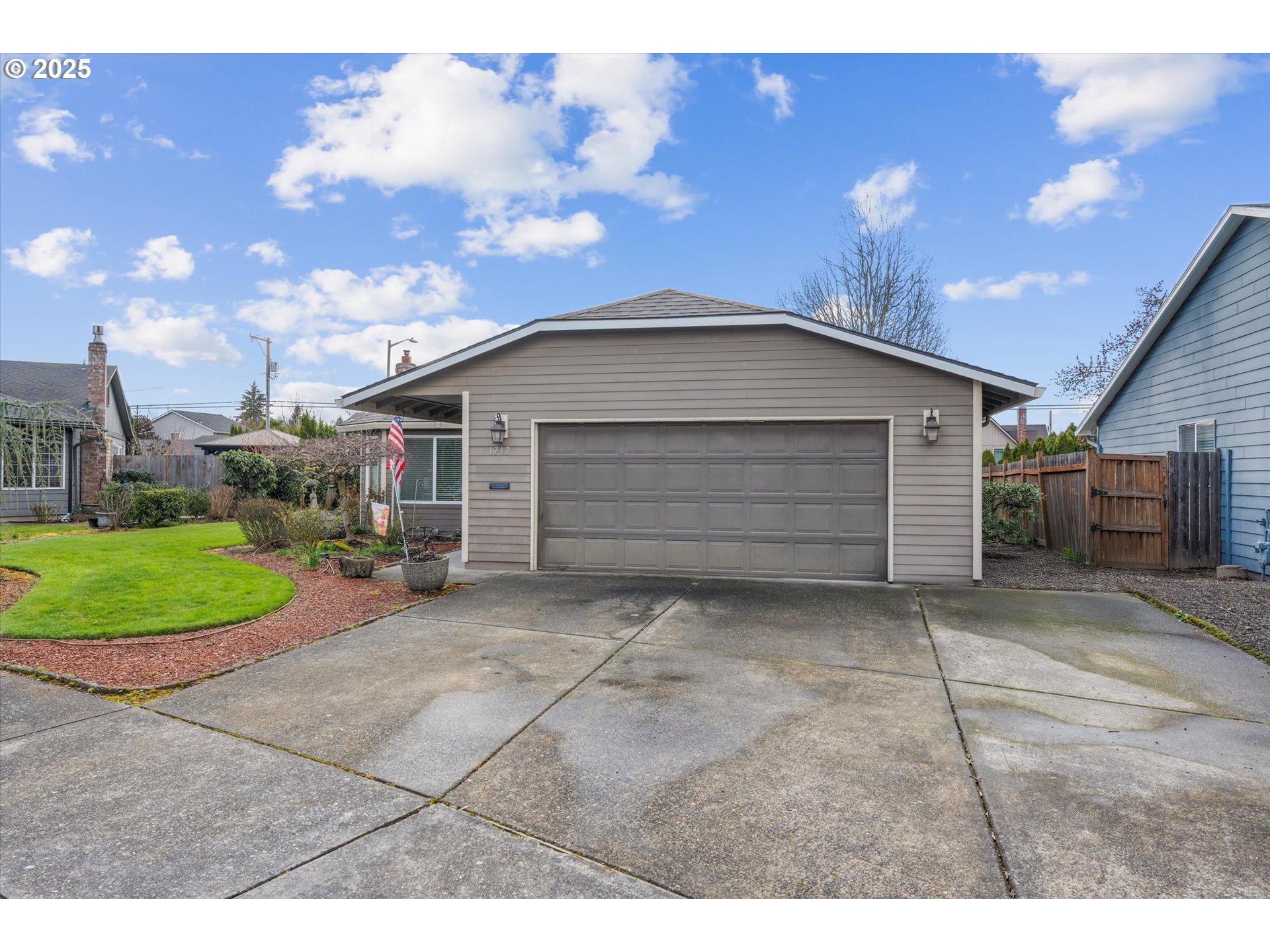 1717 SE 58TH CT