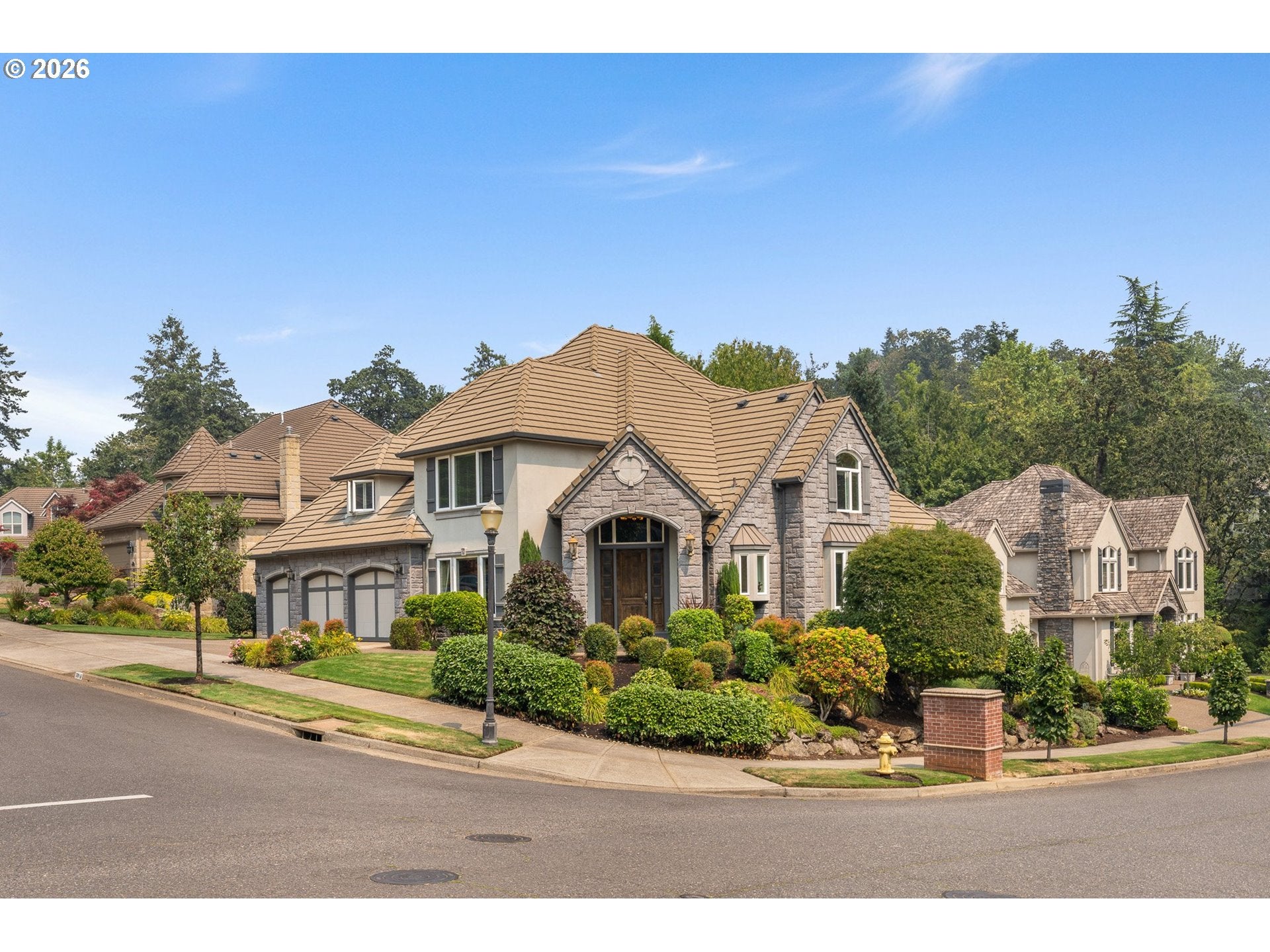 3918 NORTHHAMPTON CT