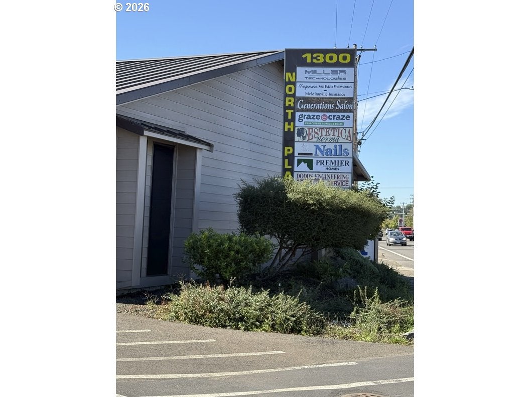 1312 NE HIGHWAY 99W