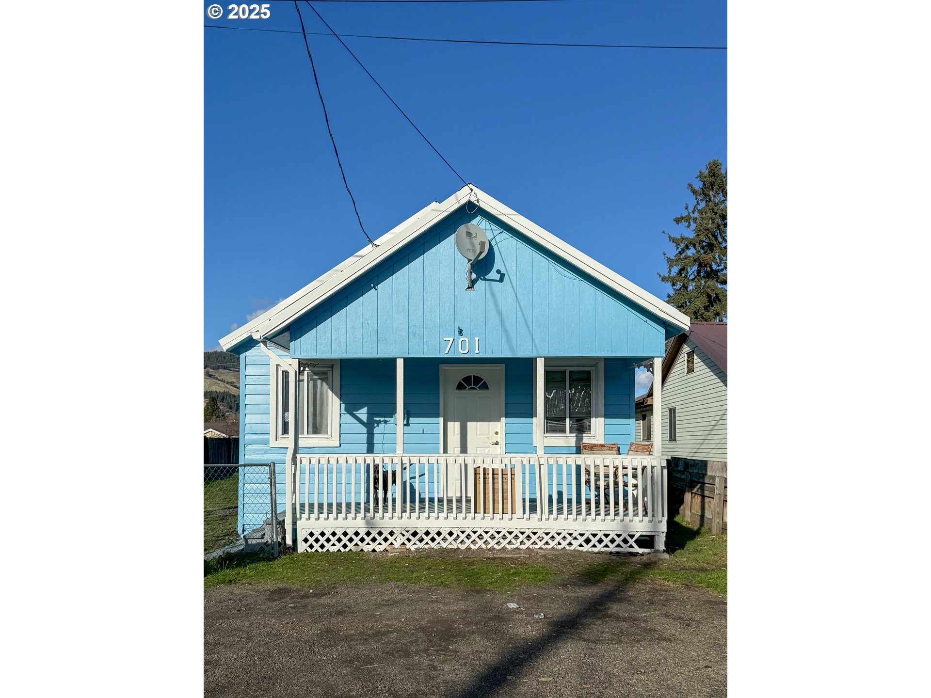 Photo 1 of 10 — 701 Y AVE, La Grande, OR 97850
