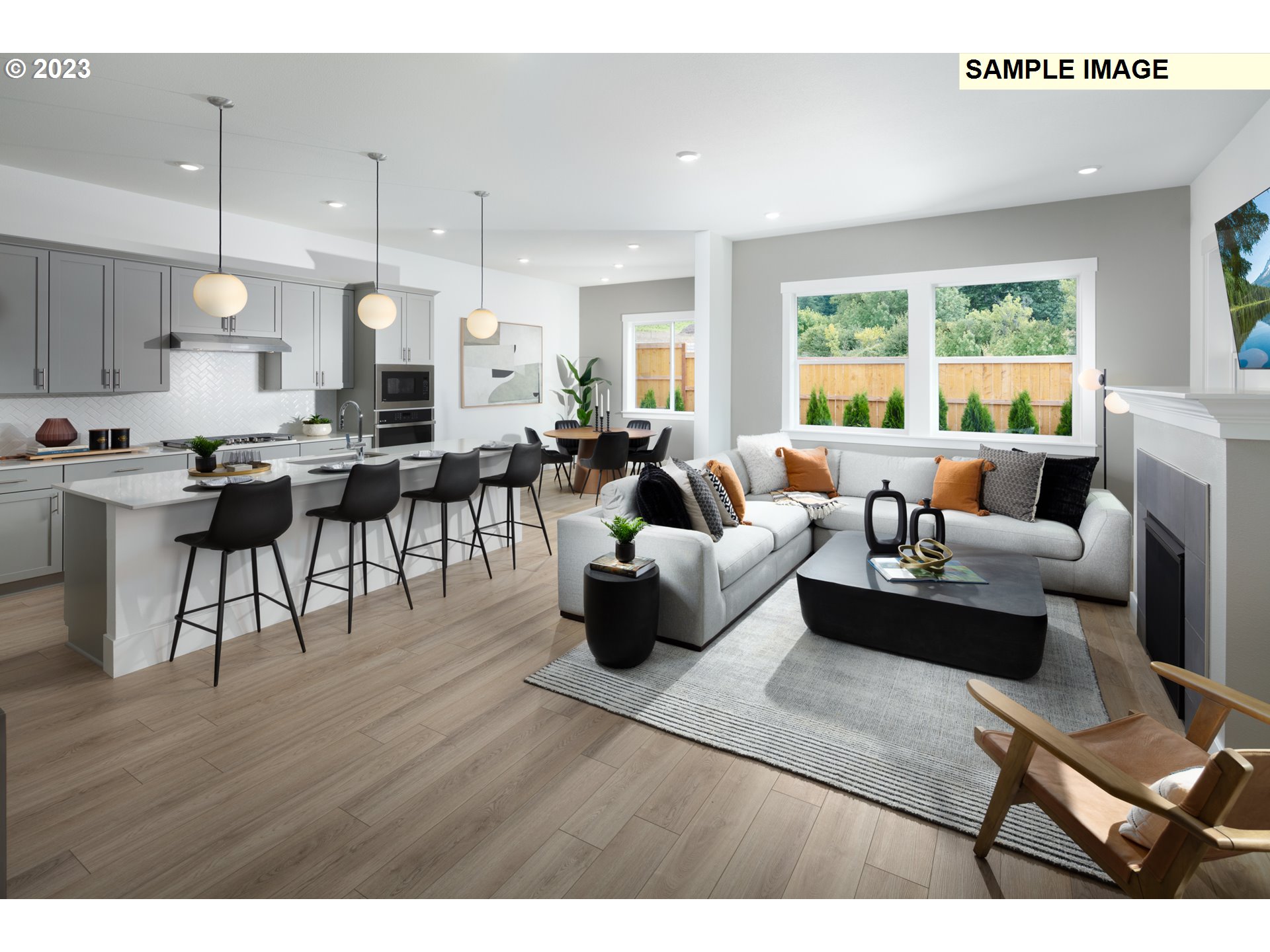 10815 SW Monashee