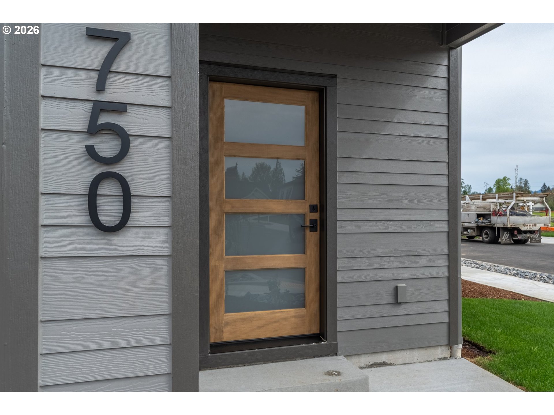 750 SE 34TH ST