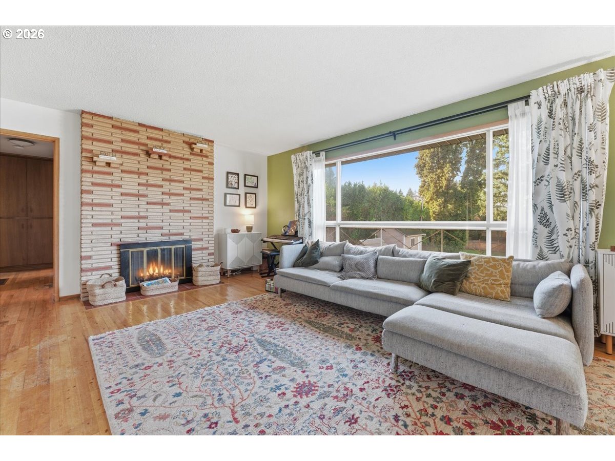 20155 SW BOONES FERRY RD